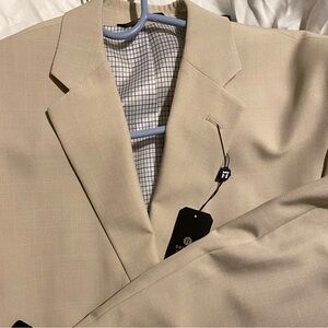 HAGGAR SUIT UP SYSTEM